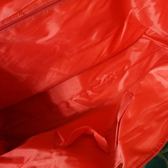 Haiying Snider Large Red Faux Leather Bag 20x13x5 NWOT - Picture 5 of 8